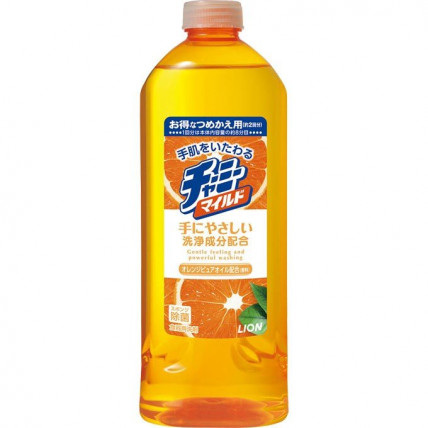Lion Charmy Mild Środek do mycia naczyń, owoców i warzyw z olejkiem pomarańczowym uzupełnienie 400ml