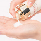 KOSE Grace One Nawilżające mleczko do twarzy 130ml